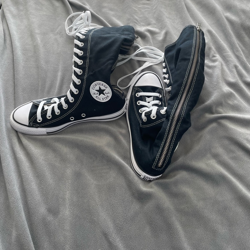 CONVERSE HIGH TOP SNEAKERS